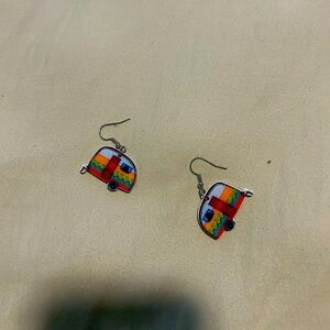 Hippy van earrings